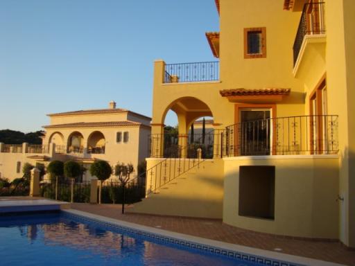 : property For Sale Lagoa centre Portugal