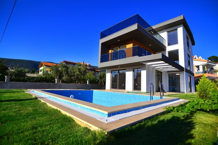 Akbuk Villa For Sale in Turkey 253418